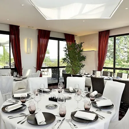 Szálloda Logis Luccotel Cosy 2*