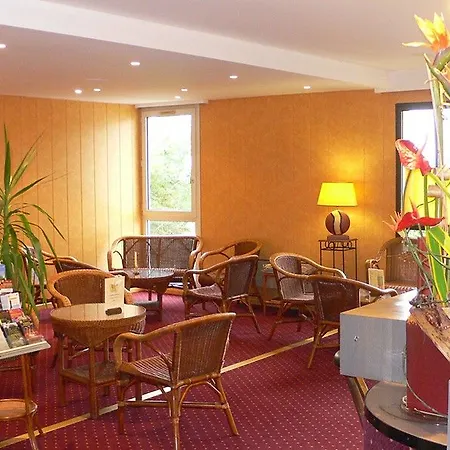 Hotel Logis Luccotel Cosy Loches