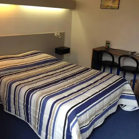 Отель Logis Luccotel Cosy