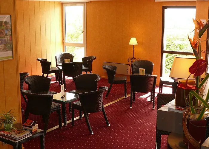 Ξενοδοχείο Logis Luccotel Cosy 2*