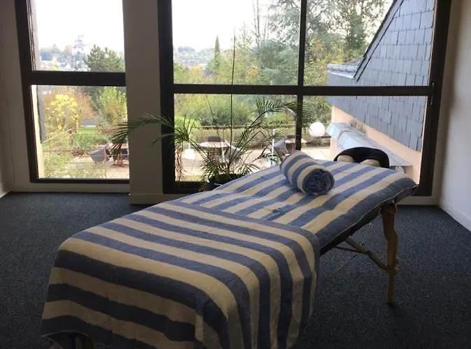 Ξενοδοχείο Logis Luccotel Cosy Τουρ